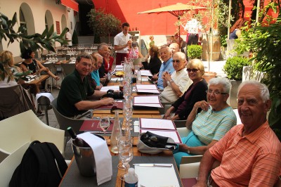 Al Fresco dining in Nice